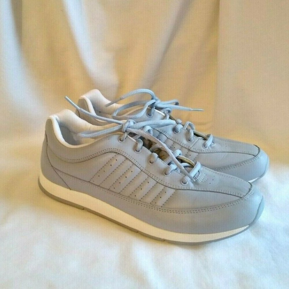 Easy Spirit Casual Comfort Walking Shoe‎ Sneaker